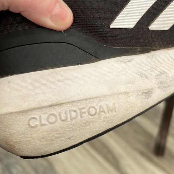 ☁️ADIDAS CLOUD FOAM ATHLETIC SHOES SIZE 11 BLACK GREAT CONDITION! - Picture 8 of 9